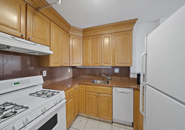 Photo 3 of Condo for sale at 151 Tremont St #23B, Boston, MA 02111 | MLS# 73552616 | Listing updated on 2026-08-29