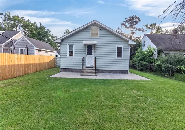 Homes for sale in East Longmeadow, MA | 23 Thompson, East Longmeadow, MA 01028 | MLS# 73548975