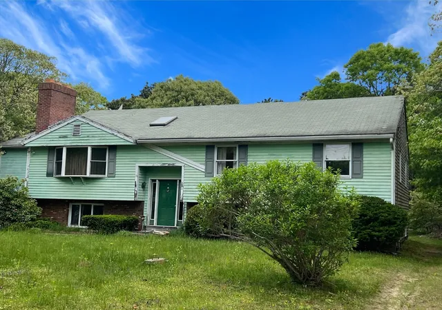 4th image of 19 Wheelhouse Cir, East Falmouth, MA 02536 | MLS# 73378230