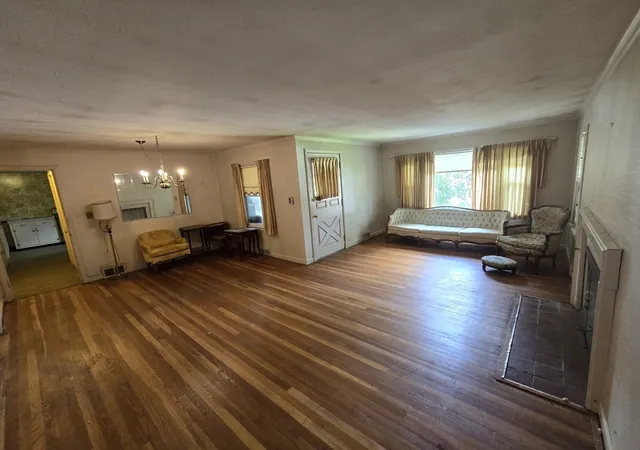 Photo 2 of Sale Pending at 43 Zenith Dr, Worcester, MA 01602 | MLS# 73569780 | Listing updated on 2026-09-15