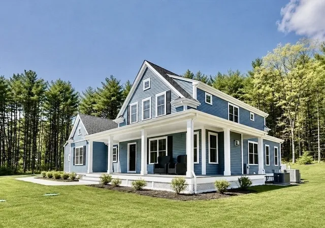 1st image of 10 Homes Ave, Franklin, MA 02038 | MLS# 73548542