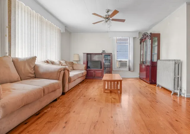 4th image of 104 School, Fall River, MA 02720 | MLS# 73554332