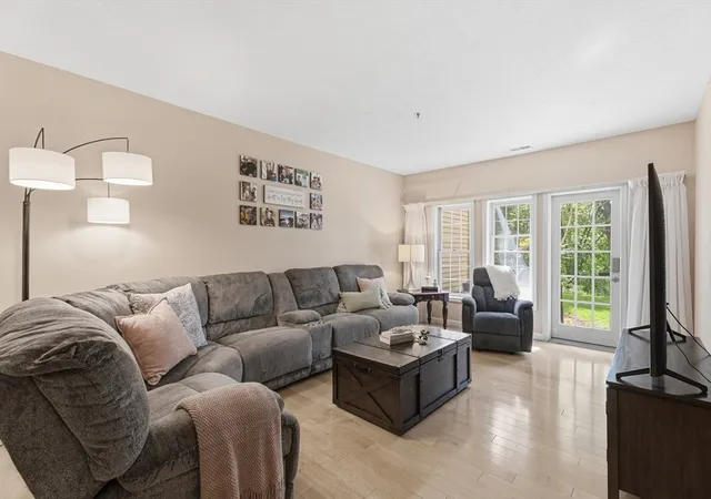 3rd image of 1 Riverview Blvd, Methuen, MA 01844