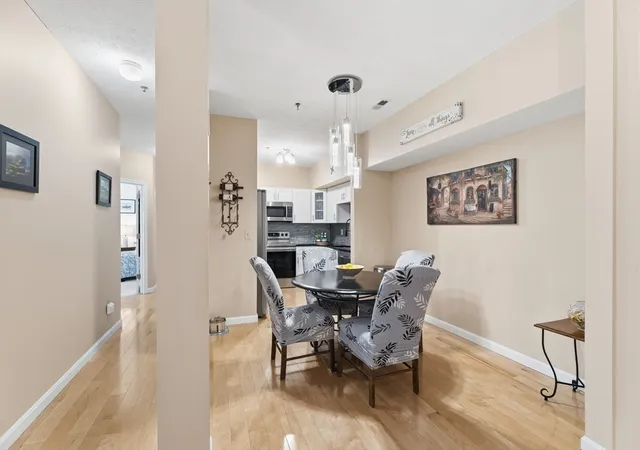 5th image of 1 Riverview Blvd, Methuen, MA 01844
