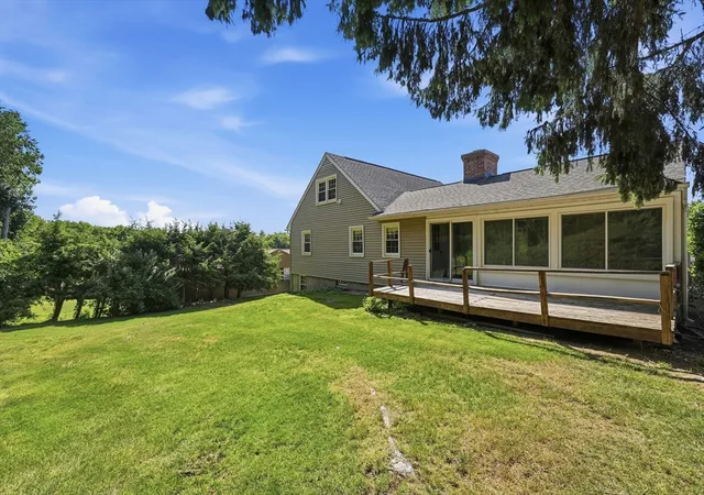 42nd image of 53 Laurence Dr, West Springfield, MA 01089 | MLS# 73557359