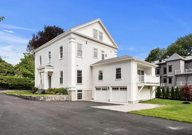 Homes for sale in Marblehead, MA | 64 Pleasant Street #B, Marblehead, MA 01945 | MLS# 73544631