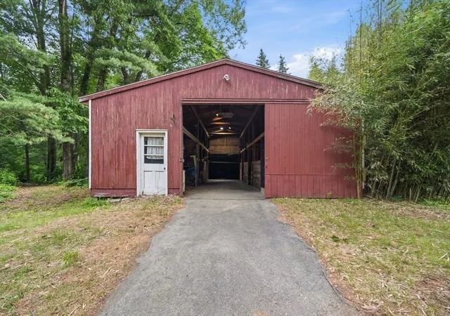 Homes for sale in Hopkinton, MA | 28 S Mill St, Hopkinton, MA 01748 | MLS# 73541688