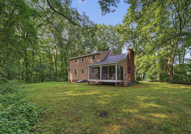 Photo 4 of Single family home for sale at 27 Peck Hl Rd, Johnston, RI 02919 | MLS# 73560321 | Listing updated on 2026-09-05