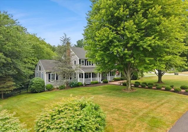 4th image of 130 Deer Hollow Trail, Raynham, MA 02767 | MLS# 73545809