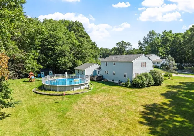 4th image of 11 Chase Crescent, Merrimac, MA 01860 | MLS# 73559442