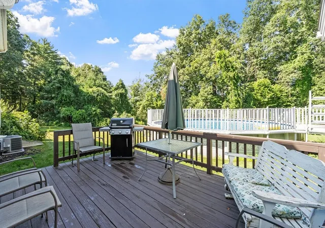 5th image of 11 Chase Crescent, Merrimac, MA 01860 | MLS# 73559442