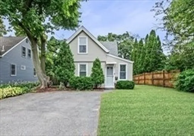 1st image of 26 Central Street, Nahant, MA 01908 | MLS# 73563307