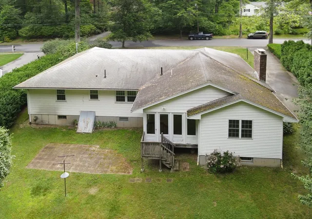 3rd image of 30 Gill Ct, Whitinsville, MA 01588 | MLS# 73538522