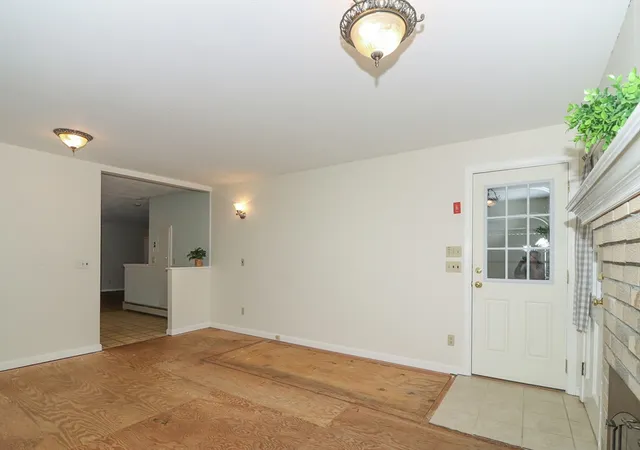 5th image of 30 Gill Ct, Whitinsville, MA 01588 | MLS# 73538522