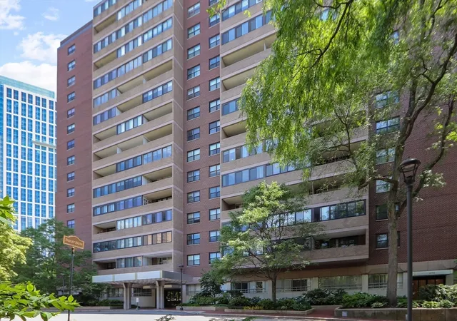 25th image of 2 Hawthorne Pl #10K, Boston, MA 02114 | MLS# 73560967