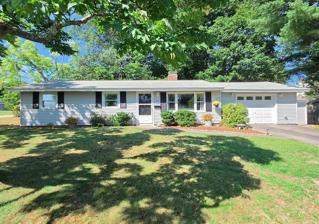 2nd image of 41 Anderson Rd, Framingham, MA 01701 | MLS# 73565921