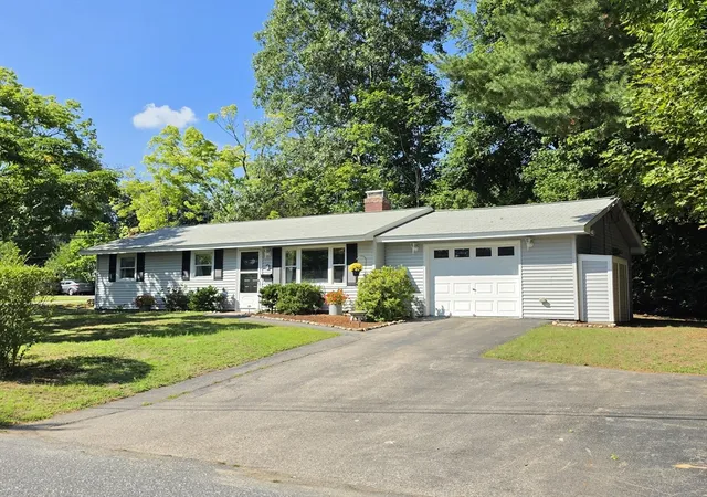 5th image of 41 Anderson Rd, Framingham, MA 01701 | MLS# 73565921