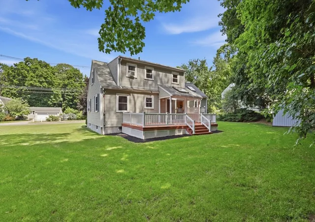 4th image of 82 Central St, Andover, MA 01810 | MLS# 73553175