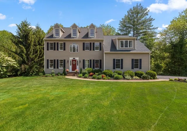 Homes for sale in Wrentham, MA | 35 Fairbanks Dr, Wrentham, MA 02093 | MLS# 73498743
