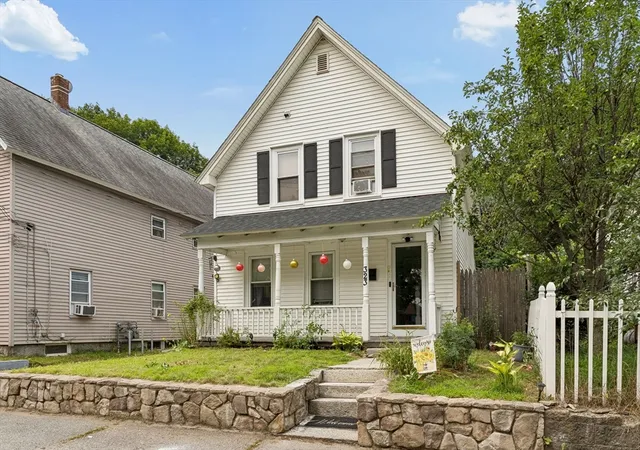 2nd image of 323 Rollstone St, Fitchburg, MA 01420 | MLS# 73560440