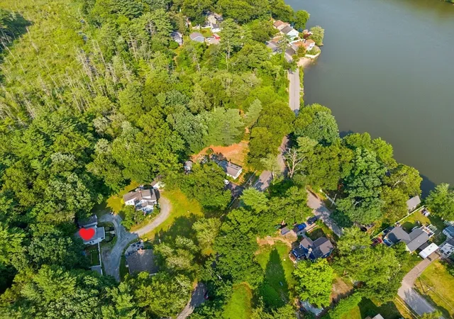 Photo 4 of Single family home for sale at 70 Mirror Lake Ave, Norfolk, MA 02056 | MLS# 73553862 | Listing updated on 2026-09-14