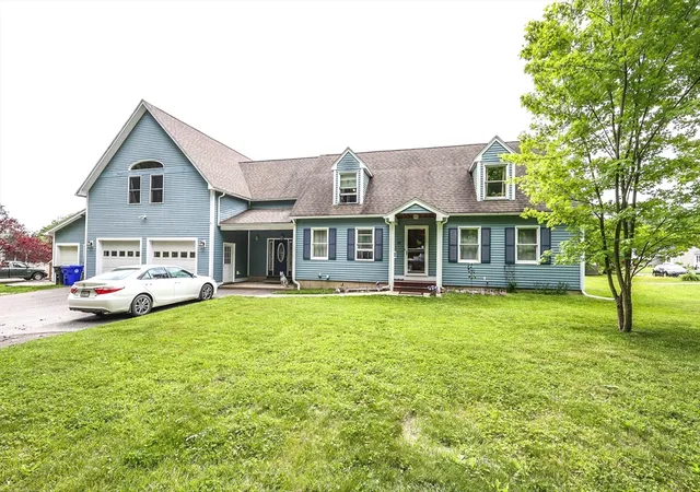 Homes for sale in Greenfield, MA | 167 South Shelburne Rd, Greenfield, MA 01301 | MLS# 73527466