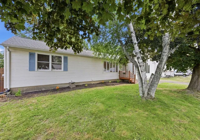 Homes for sale in Chicopee, MA | 5 Kurtz St, Chicopee, MA 01013 | MLS# 73535045