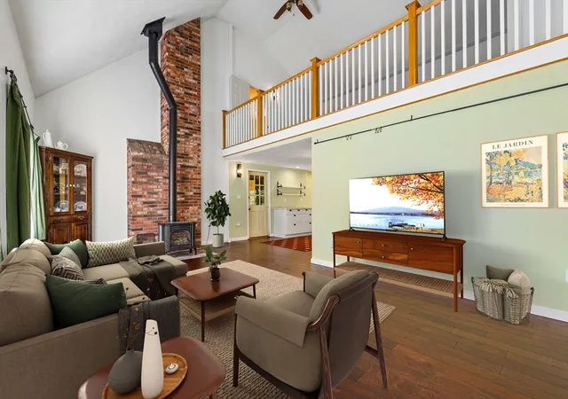 Photo 1 of Sale Pending at 71 Pelczar Rd, Dracut, MA 01826 | MLS# 73562210 | Listing updated on 2026-09-03