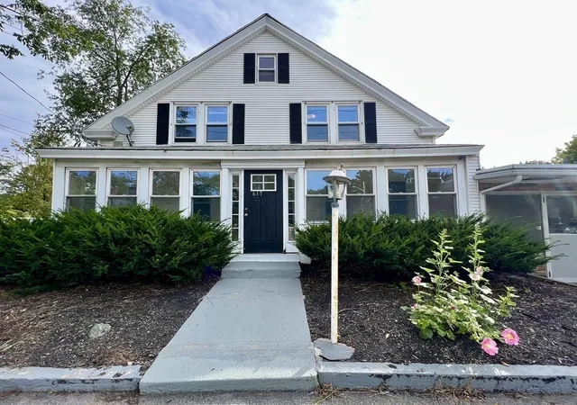 1st image of 617 Main St, Leominster, MA 01453 | MLS# 73565068
