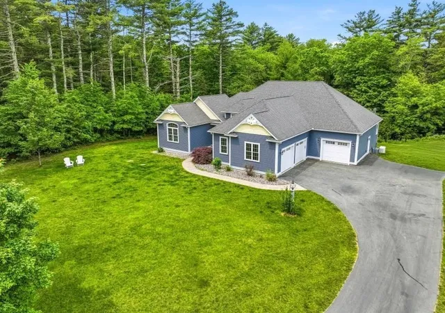 Homes for sale in Upton, MA | 27 W River St, Upton, MA 01568 | MLS# 73532182