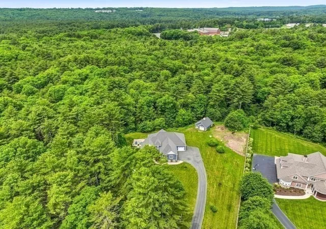 Homes for sale in Upton, MA | 27 W River St, Upton, MA 01568 | MLS# 73532182