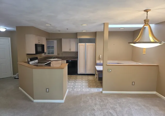 Photo 4 of Condo for sale at 661 Lowell St #17, Lexington, MA 02420 | MLS# 73563442 | Listing updated on 2026-09-14