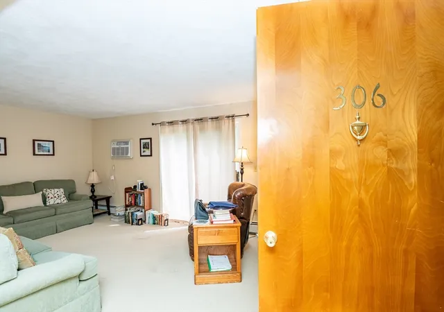 Homes for sale in Ipswich, MA | 200 Colonial Dr, Ipswich, MA 01938