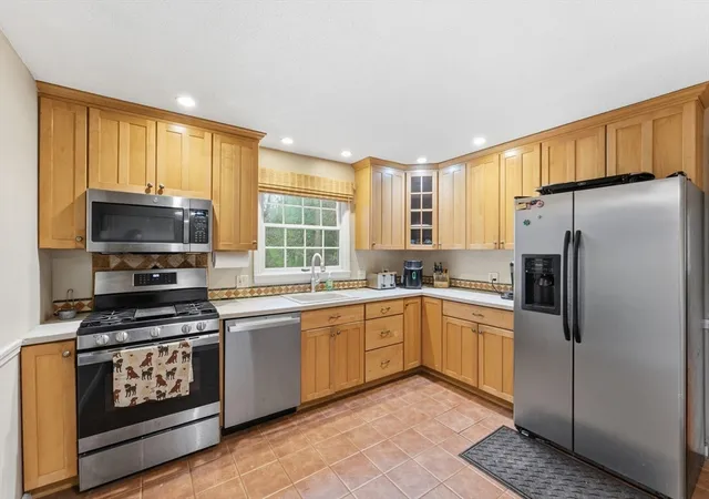 Homes for sale in East Longmeadow, MA | 24 Deerfoot Dr, East Longmeadow, MA 01028 | MLS# 73504773