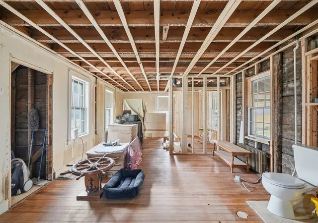 4th image of 1177 Northampton St, Holyoke, MA 01040 | MLS# 73495803