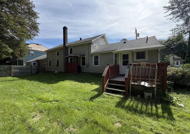 Listing Photo 3 - Condo for sale in building located at 98-100 Columbia St, Adams, MA 01220