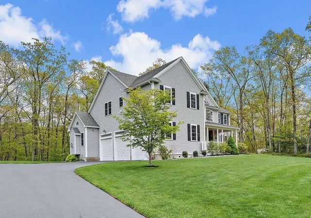 Homes for sale in Westford, MA | 3 Notch Dr, Westford, MA 01886 | MLS# 73531386