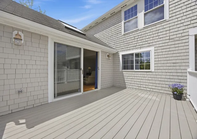 Homes for sale in Hull, MA | 50 Harborview Rd, Hull, MA 02045 | MLS# 73516047