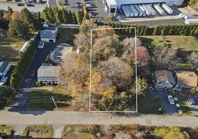 4th image of 20 Brewster Avenue, Kingston, MA 02364 | MLS# 73547156