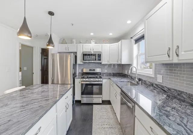 2nd image of 20 Cable Ave #16, Salisbury, MA 01952 | MLS# 73553827