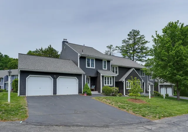 Photo 3 of Sale Pending at 42 Laurelwood Dr #42, Hopedale, MA 01747 | MLS# 73557082 | Listing updated on 2026-09-15
