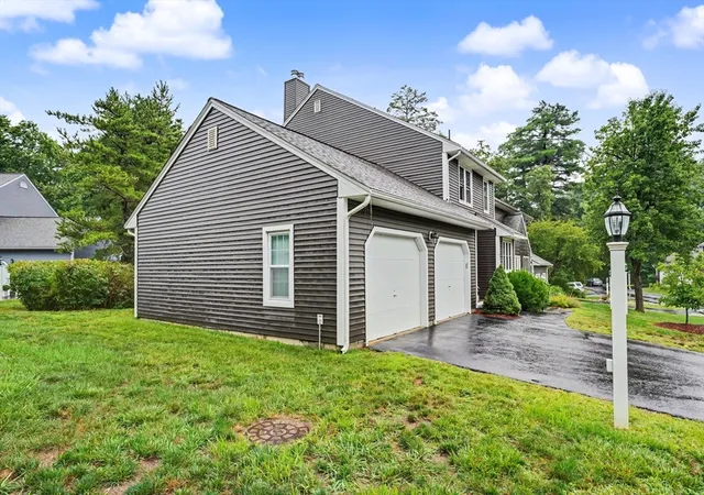 Listing Photo 5 - Condo for sale in building located at 42 Laurelwood Dr, Hopedale, MA 01747 - Unit #42