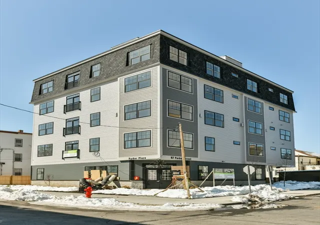 Homes for sale in Chelsea, MA | 87 Parker St #402, Chelsea, MA 02150 | MLS# 73545953