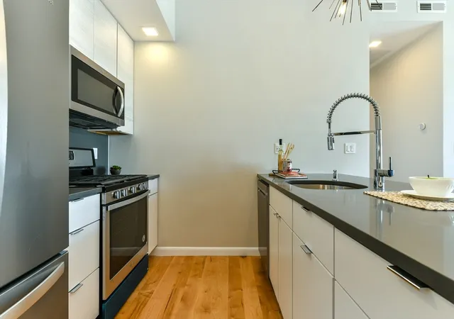 Homes for sale in Chelsea, MA | 87 Parker St #402, Chelsea, MA 02150 | MLS# 73545953