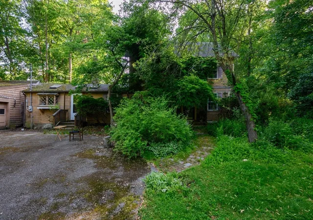 Homes for sale in Hingham, MA | 60 Thaxter Street, Hingham, MA 02043 | MLS# 73535161