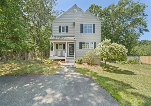 Photo 3 of Sale Pending at 615 Front St, Weymouth, MA 02188 | MLS# 73553737 | Listing updated on 2026-08-18