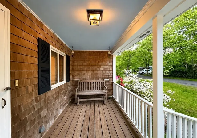 5th image of 98 Ebony St, Fairhaven, MA 02719 | MLS# 73527962