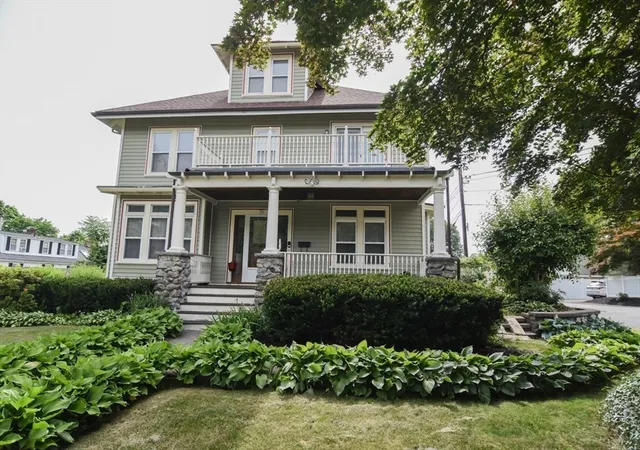 Photo 2 of Sale Pending at 76 Washington St, Westwood, MA 02090 | MLS# 73540144 | Listing updated on 2026-08-31