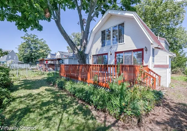4th image of 62 Greenfield St, Lawrence, MA 01843 | MLS# 73556881