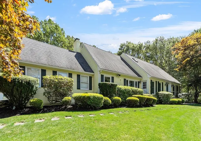 Homes for sale in Lincoln, MA | 30 Goose Pond Rd, Lincoln, MA 01773 | MLS# 73538613